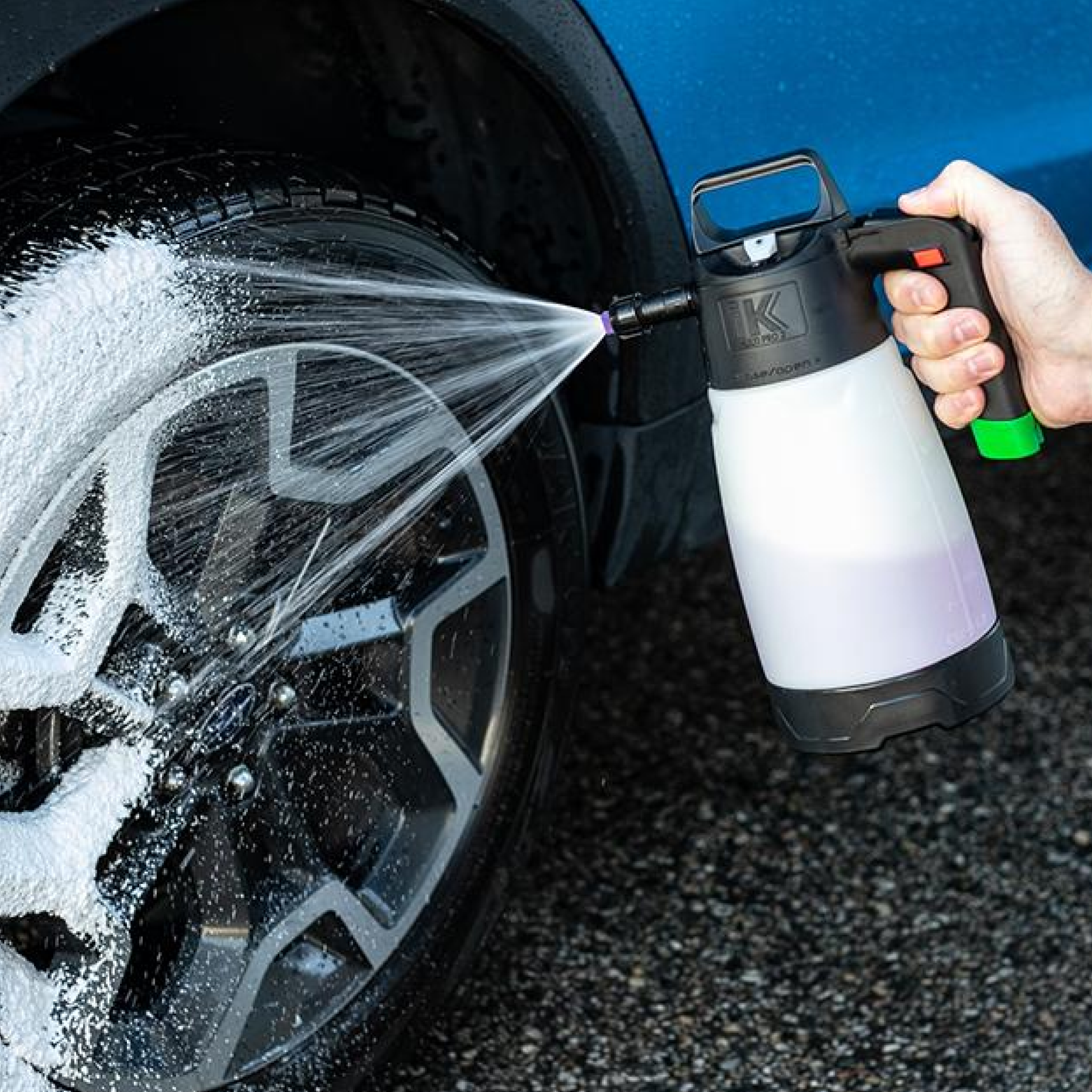 P&S Brake Buster + IK Foam Pro 2 Wheel Foaming Kit